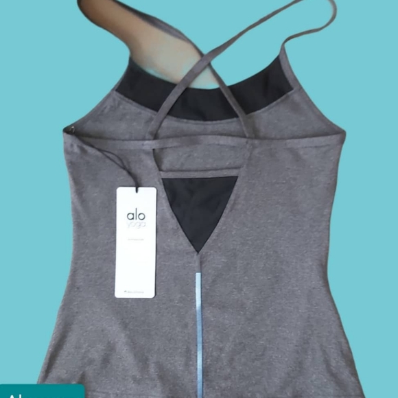 ALO Yoga purpose Fitted THANK . - Picture 12 of 15